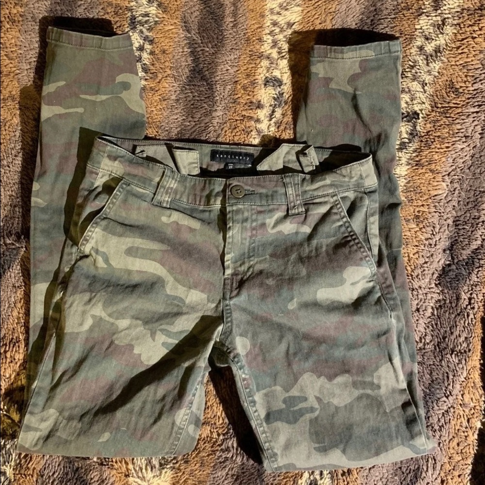 Girl’s Camo junior Jeans